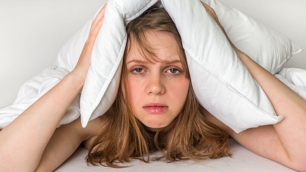 Ako môže zlý spánok ovplyvniť vzhľad?