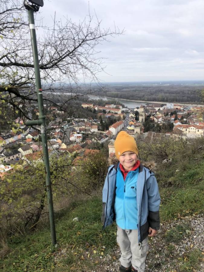 Vianočný čas sa spája aj s písaním listov Ježiškovi, ktoré sa v mnohých rodinách stalo milou predvianočnou tradíciou.