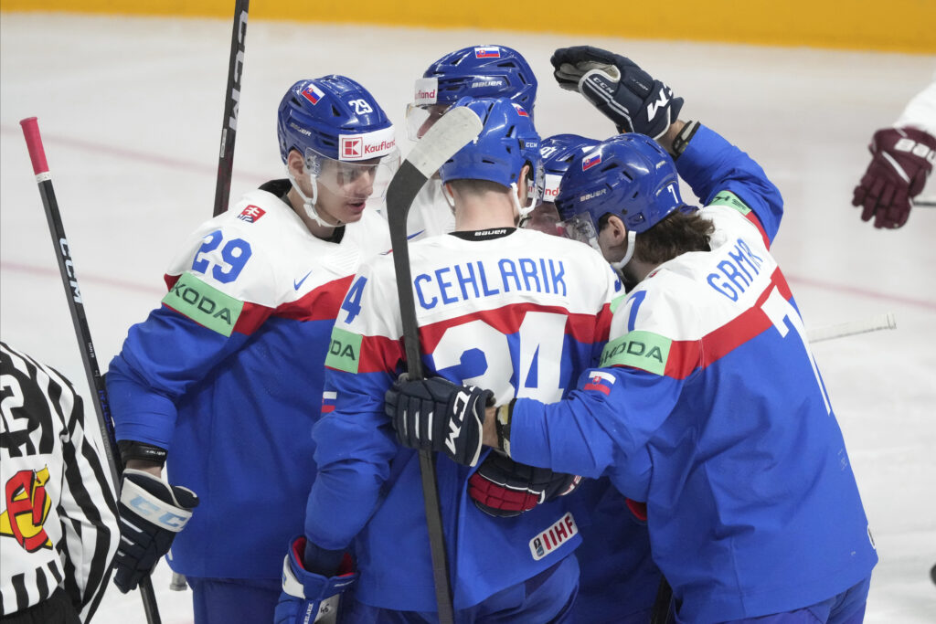 Slováci získali prvé tri body na turnaji