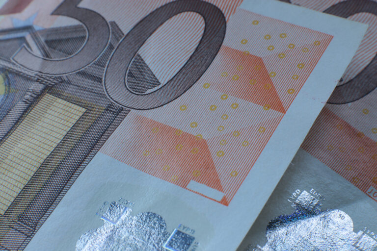 Pre chyby bolo treba zo starých eurozdrojov vrátiť a uhradiť skoro 70 miliónov eur