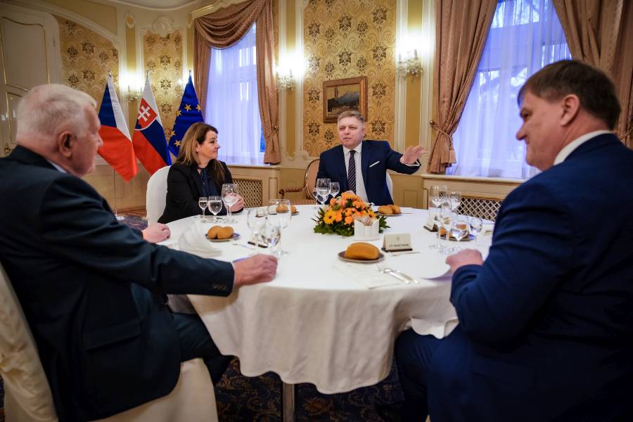 Vzťahy medzi Českom a Slovenskom sú vzácne a cenné, súhlasí aj bývalý český prezident Klaus