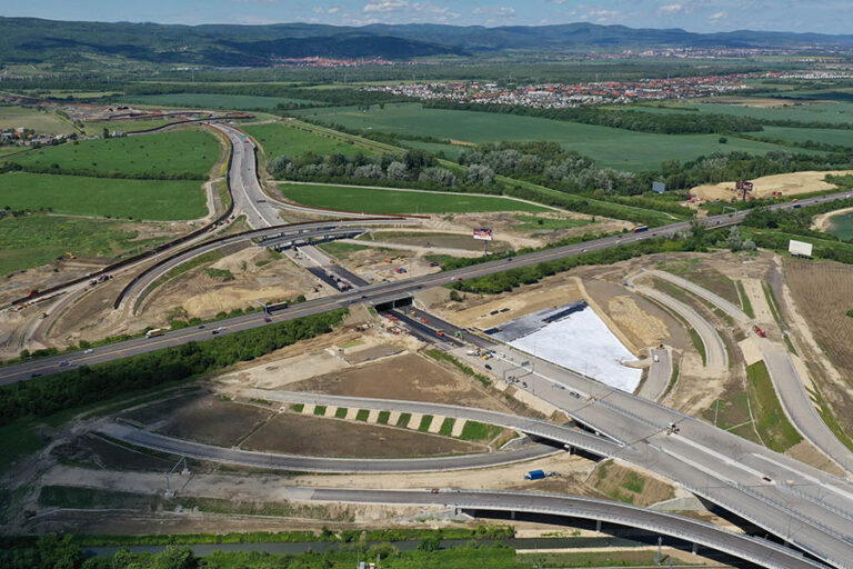 Ďalšia fáza výstavby križovatky D1 a D4 pri Bratislave si už vyžiada dopravné obmedzenia