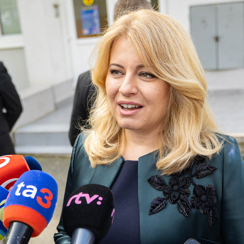 Zuzana Čaputová telefonicky zablahoželala Pellegrinimu k víťazstvu v prezidentských voľbách